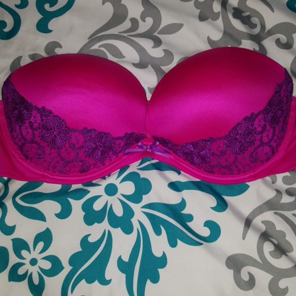 EUC VS Very Sexy strapless bra